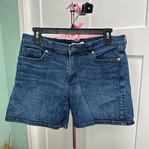 Banana Republic size 28 “roll up short” jeans spring,basic